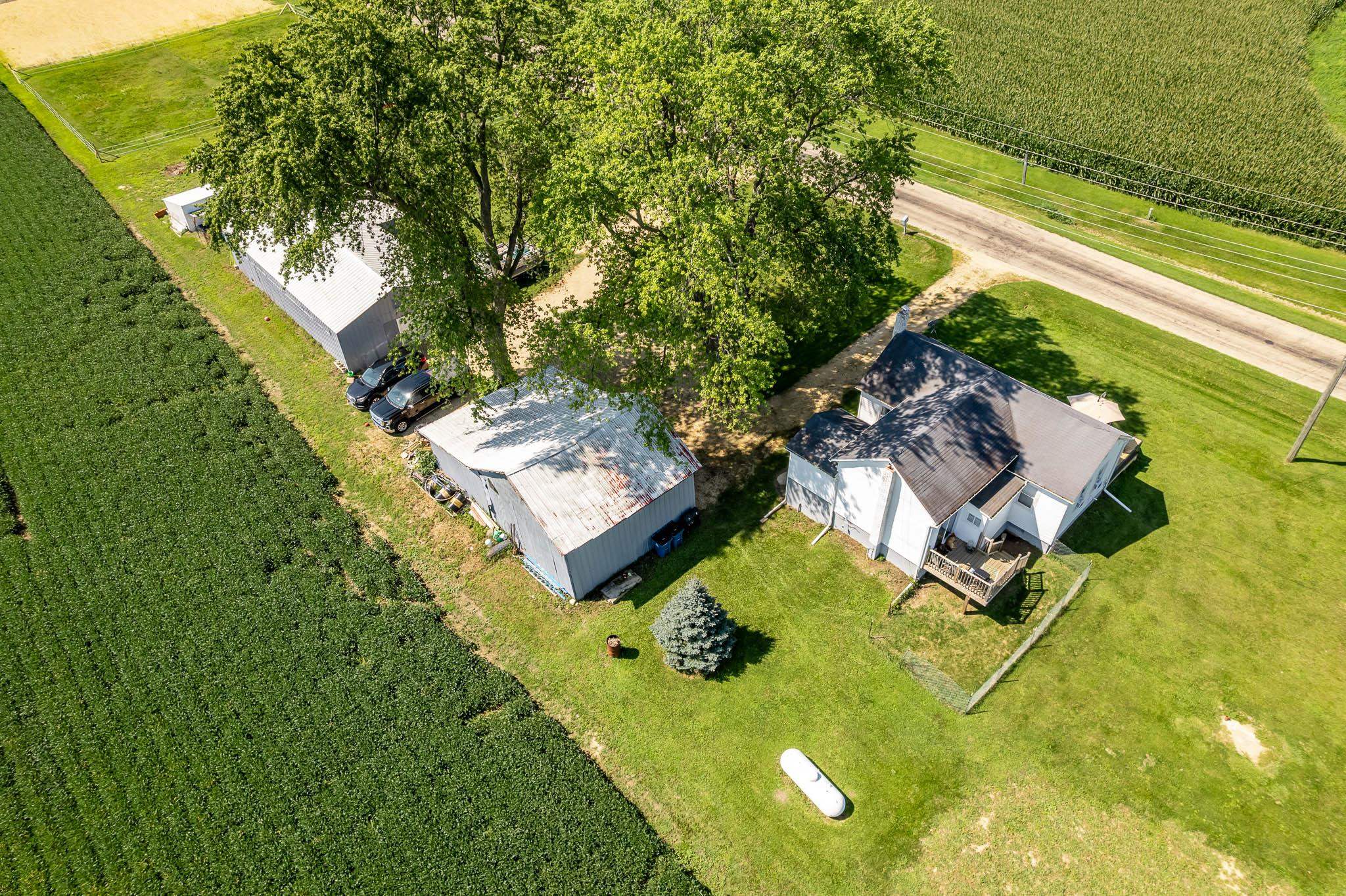 3021 North Dakota Road Freeport, IL 61032 - Photo 37 of 44 a picture of lake view