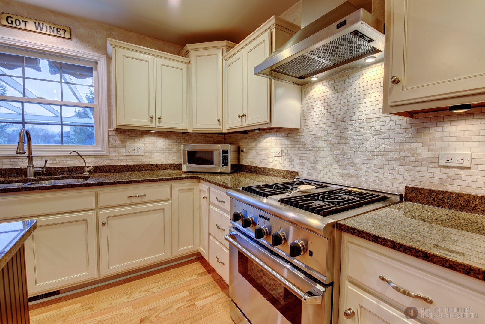 2049 Wagner Road Batavia, IL 60510 - Photo 7 of 31