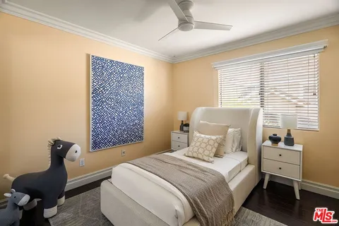 $1,369,000 | 350 Anzio Way, Oak Park, CA 91377