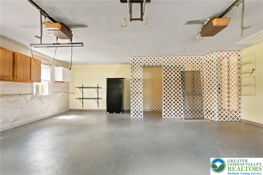 613 East Macada Road Bethlehem, PA 18017 - Photo 39 of 52