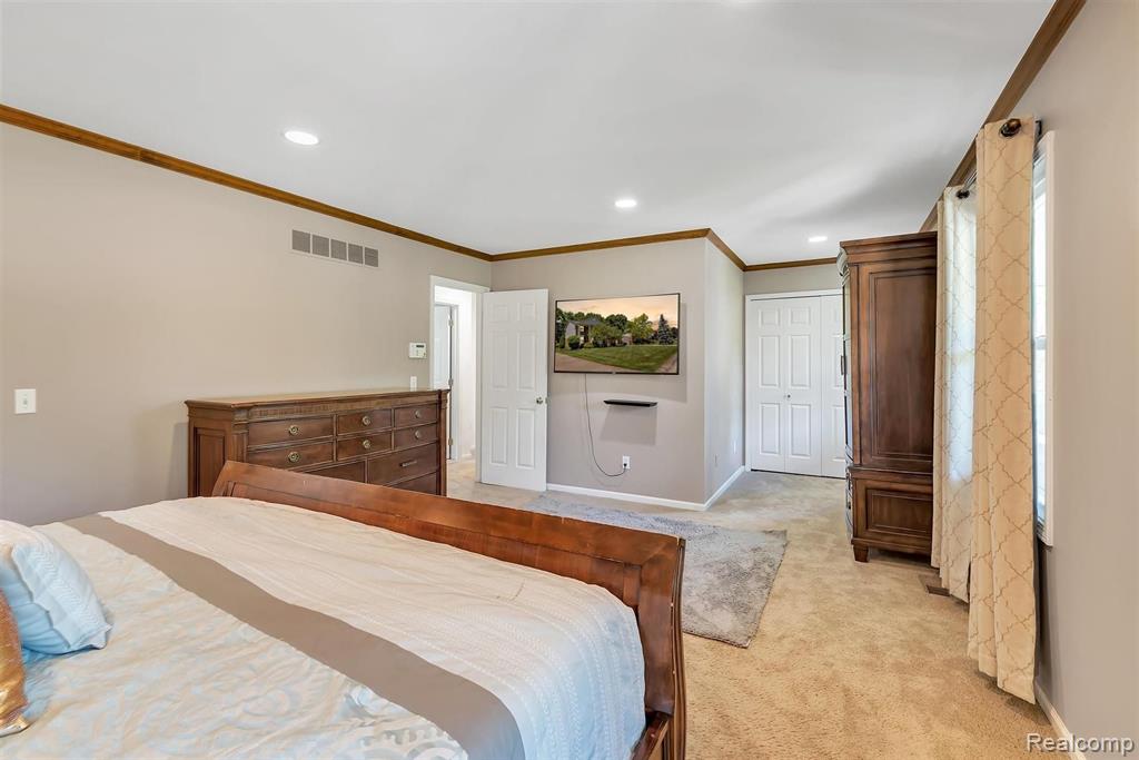 25735 Rutledge Crossing Farmington Hills, MI 48335 - Photo 36 of 53