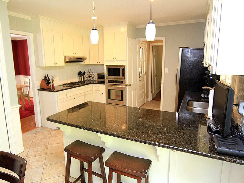 4513 Connell Drive Raleigh, NC 27612 - Photo 8 of 21 Kitchen