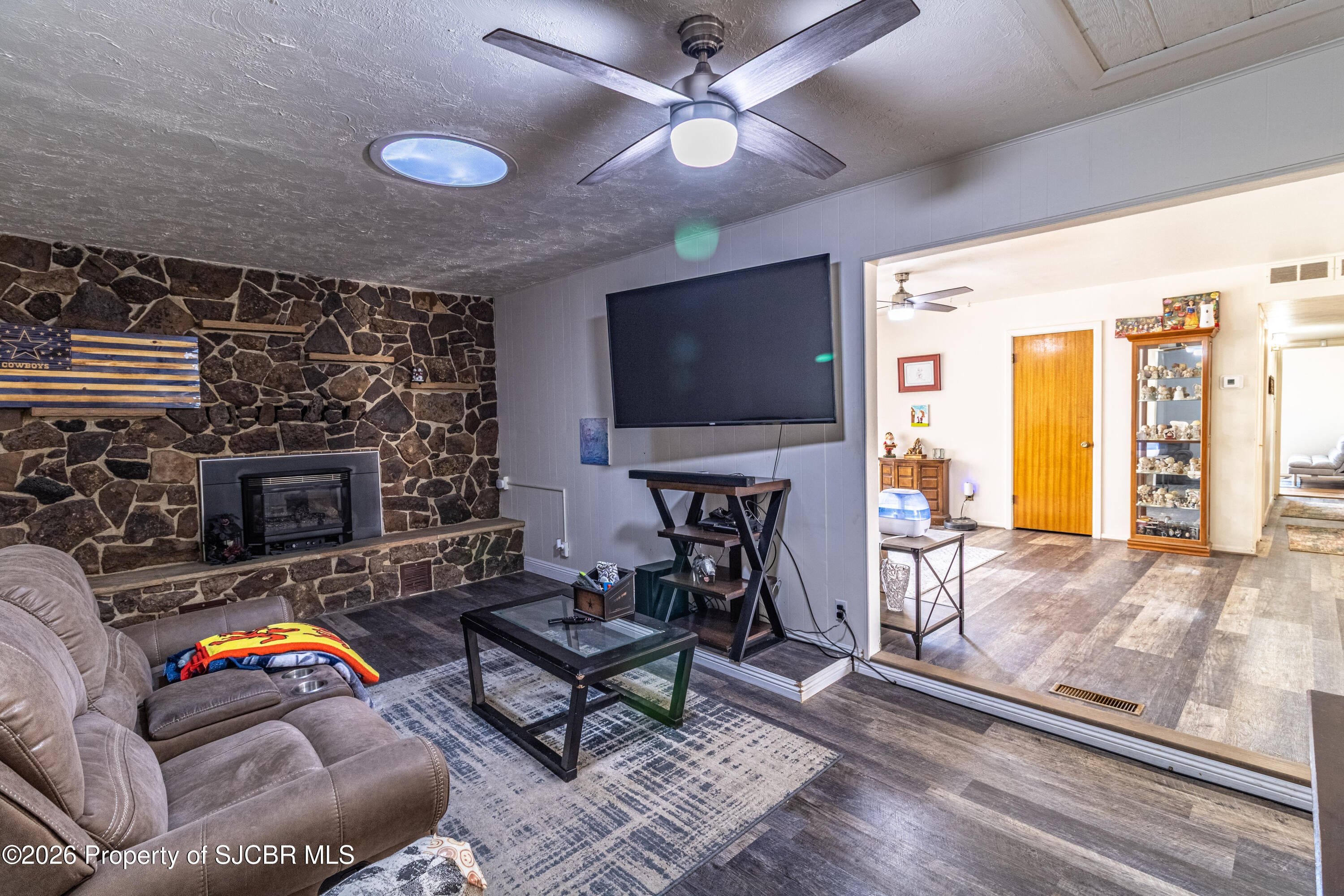 2513 Ridgecrest Drive Farmington, NM 87401 - Photo 7 of 51 Gallery Image 7