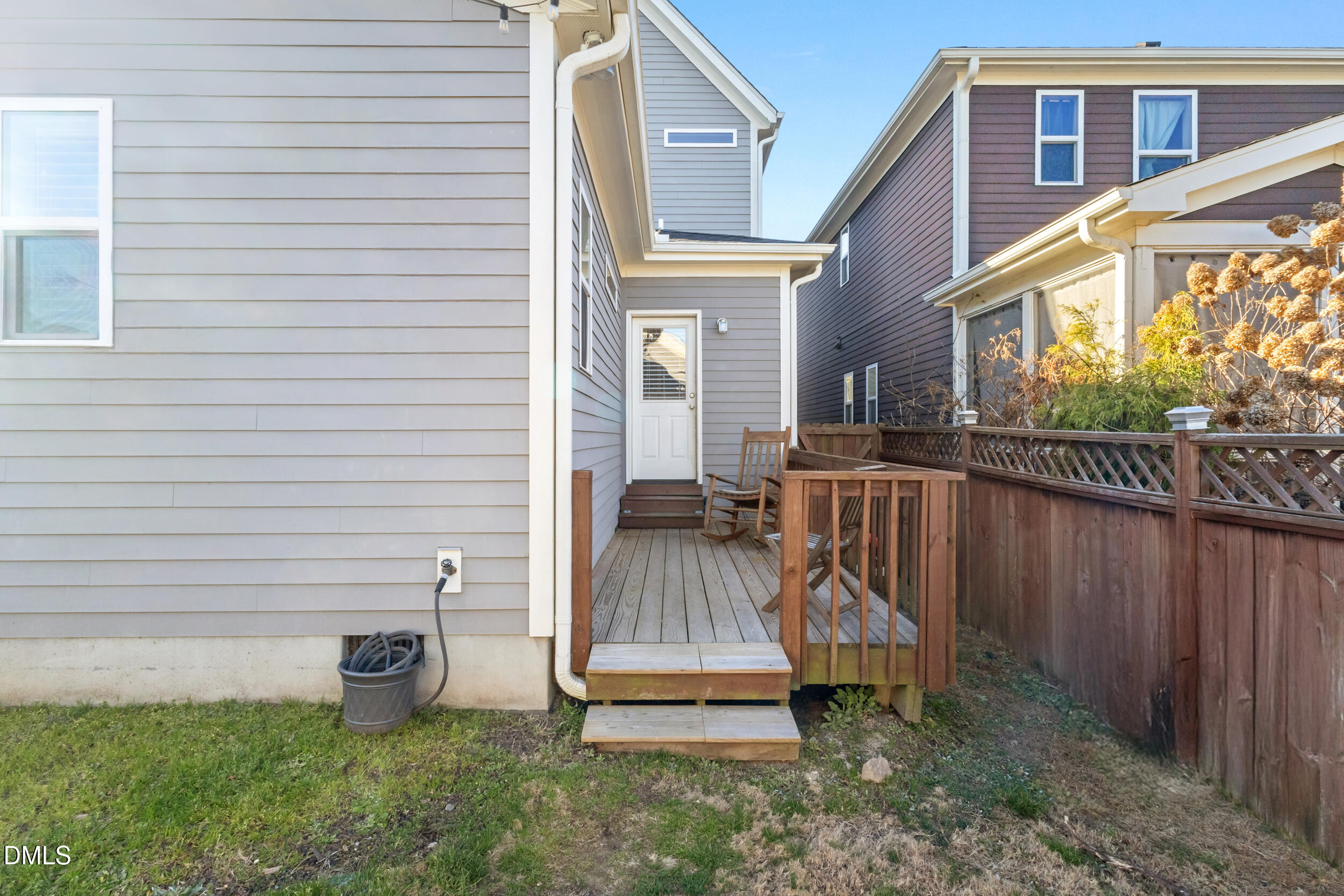 748 Groveview Wendell, NC 27591 - Photo 35 of 38 a view of a house with backyard and porch