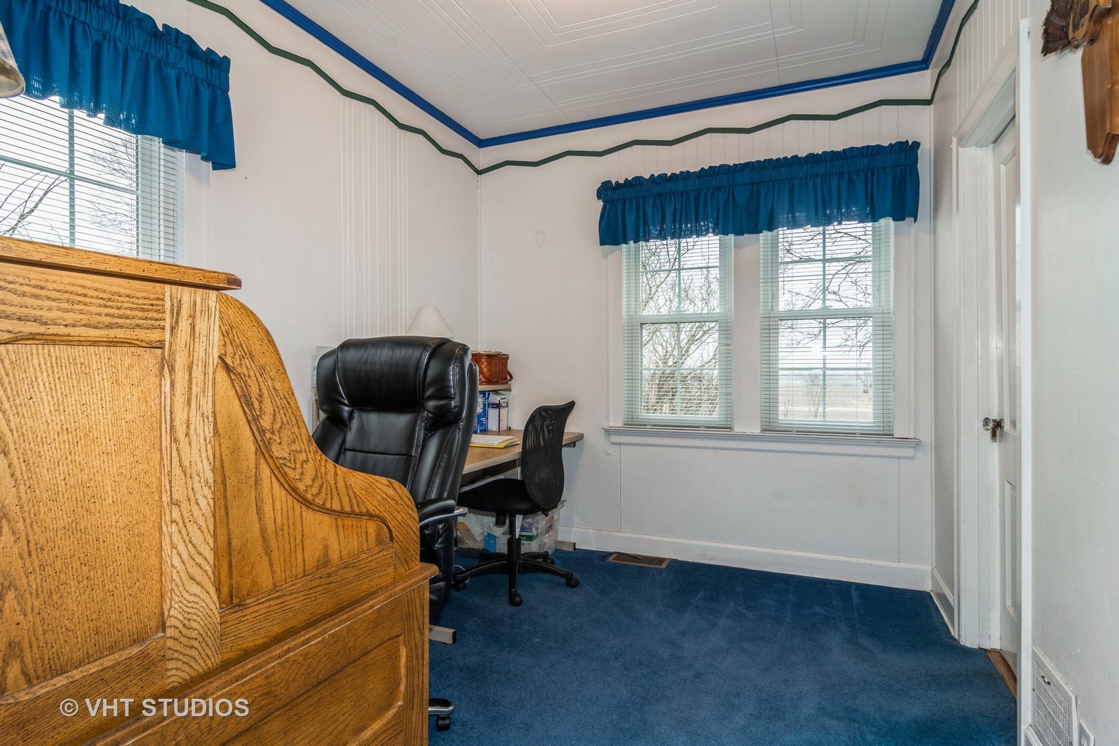 45W616 Keslinger Road Maple Park, IL 60151 - Photo 18 of 36 a view of workspace with furniture and a window