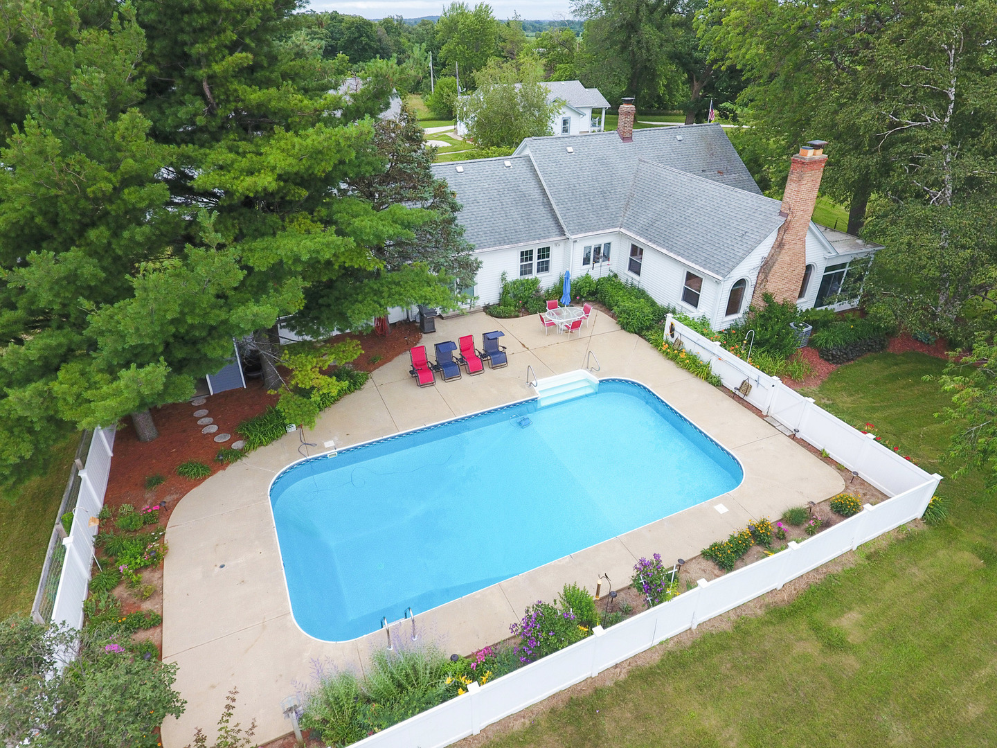 45W616 Keslinger Road Maple Park, IL 60151 - Photo 31 of 36 an aerial view of a house