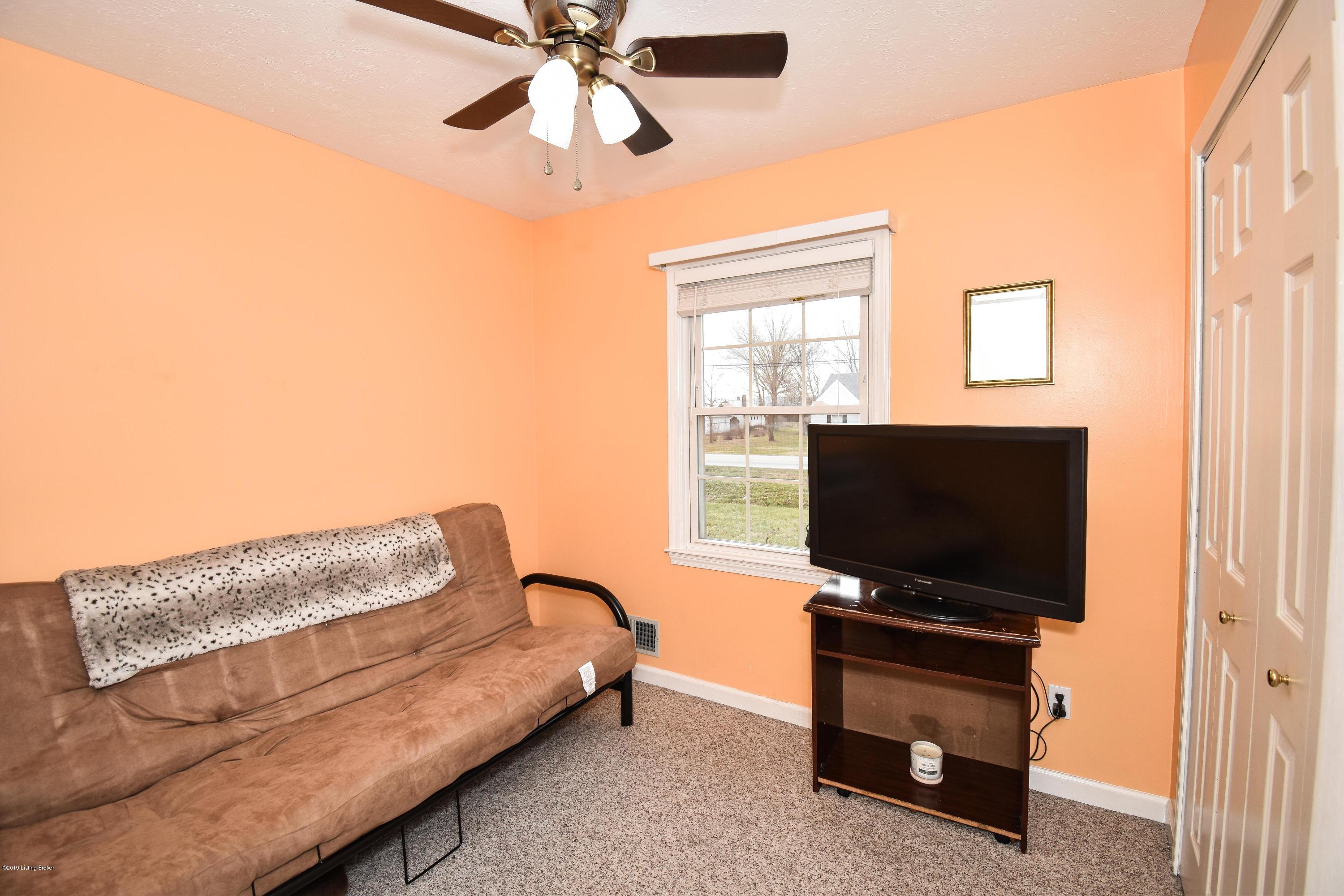 7703 Terry Road Louisville, KY 40258 - Photo 14 of 66 DSC_0035