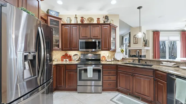 $499,900 | 12101 Mallard's Lake Parkway, Fort Wayne, IN 46845