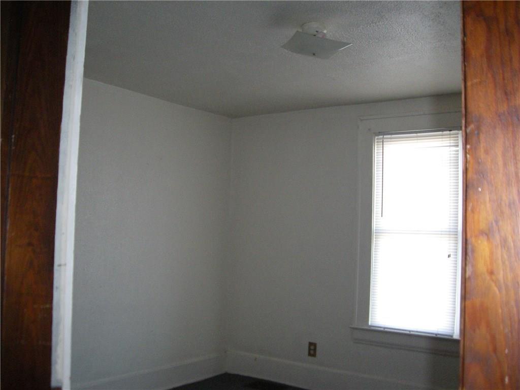 552 East Madison Avenue Springfield, OH 45503 - Photo 14 of 42