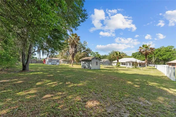 $327,500 | 10637 Southwest 73rd Avenue, Ocala, FL 34476