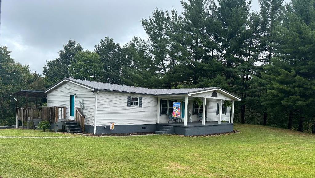 558 Harm Ridge Coeburn, VA 24230 - Photo 1 of 25 Gallery Image 1