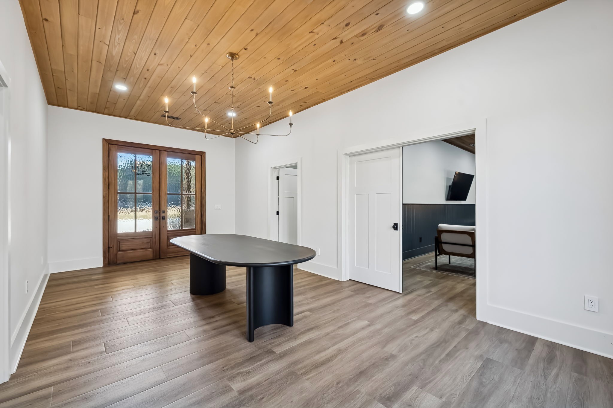 3400 Allsboro Road Cherokee, AL 35616 - Photo 17 of 100 a view of a hallway with wooden floor and workspace
