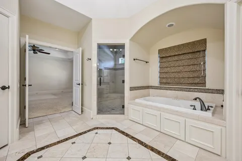 $1,299,000 | 4920 Cedar Street, Bellaire, TX 77401