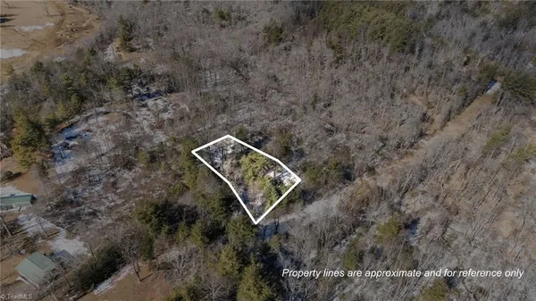 $25,000 | 0 Hideaway Circle, Ennice, NC 28623