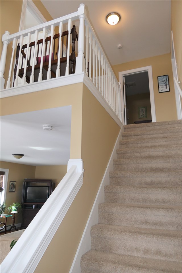 10 Ridgeview Avenue St. Albans Town, VT 05478 - Photo 17 of 34 Gallery Image 17