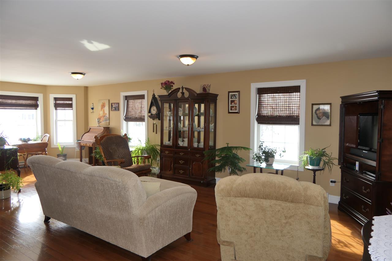 Gallery Image 6