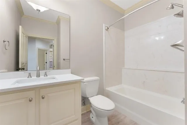 $382,500 | 6105 West Azalea Drive, Lake Charles, LA 70605