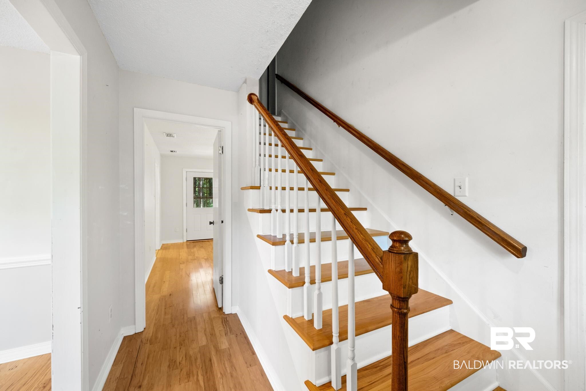 5920 Cinnamon Court Mobile, AL 36693 - Photo 4 of 37
