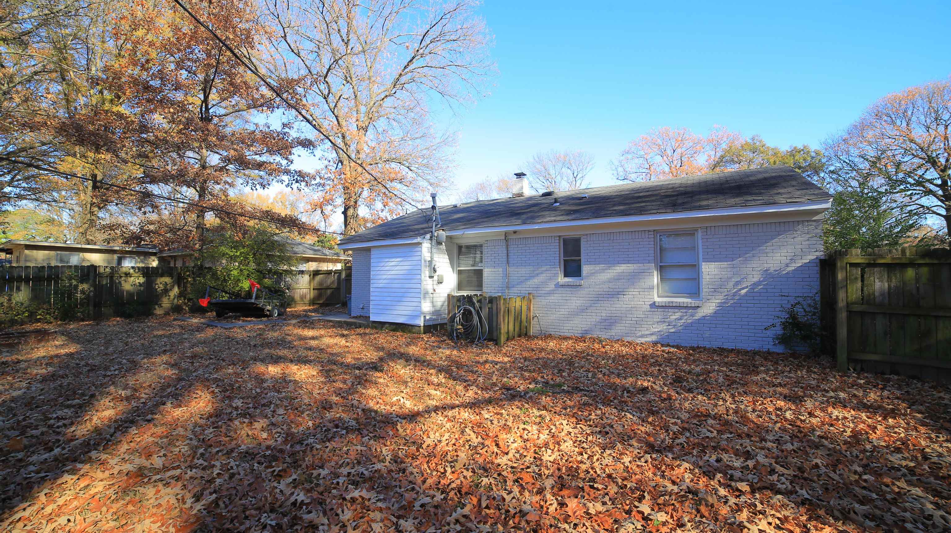 1605 Marcia Road Memphis, TN 38117 - Photo 13 of 15 a view of a house with a yard