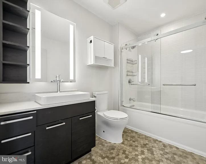 70 N Street Southeast, Unit N811 Washington, DC 20003 - Photo 13 of 30
