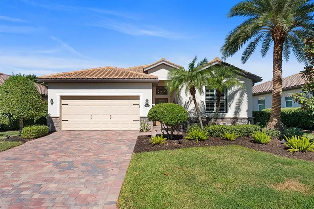 $576,900 | 7027 Quiet Creek Drive, Bradenton, FL 34212