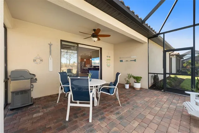 $576,900 | 7027 Quiet Creek Drive, Bradenton, FL 34212