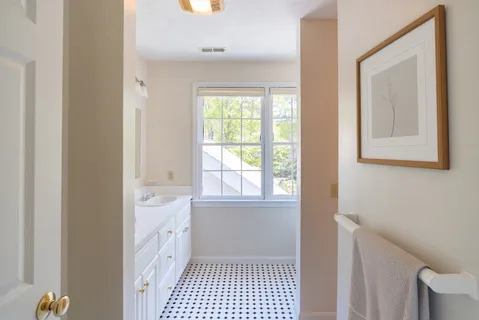 $1,250,000 | 261 Sandpiper Lane, Unit 12, Vineyard Haven, MA 02568