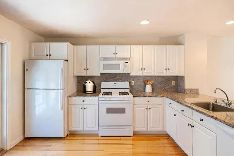 $1,250,000 | 261 Sandpiper Lane, Unit 12, Vineyard Haven, MA 02568