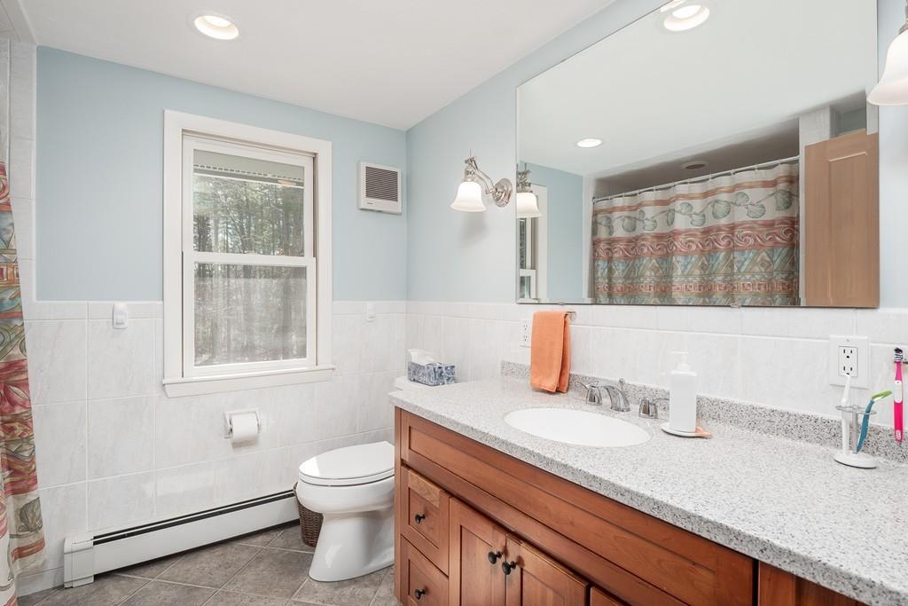 402 Taylor Road Stow, MA 01775 - Photo 16 of 42