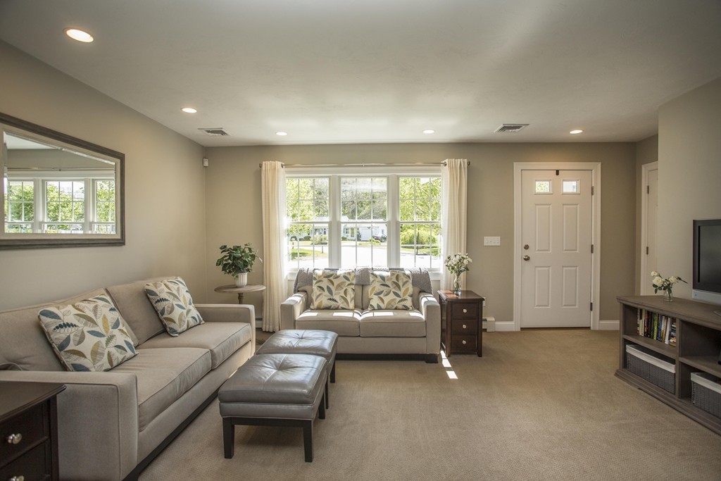 32 Lester Road Raynham, MA 02767 - Photo 11 of 29 Gallery Image 11