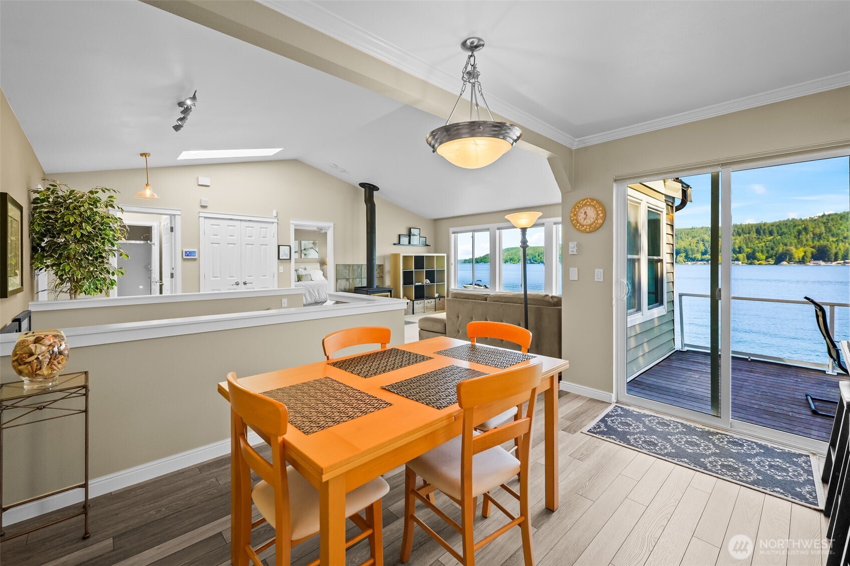 11711 Northeast North Shore Road Belfair, WA 98528 - Photo 8 of 40 Gallery Image 8