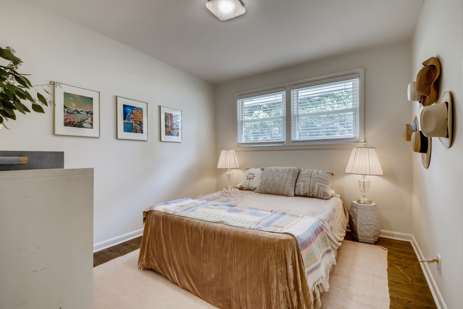 1005 A Mitchell Road Nashville, TN 37206 - Photo 12 of 23 a bedroom with a bed and a window