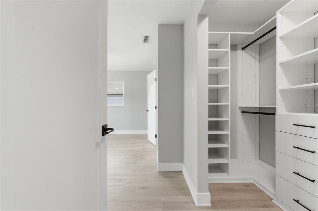 9278 78th Place Seminole, FL 33777 - Photo 11 of 52