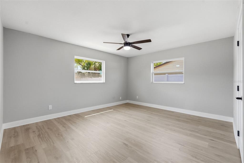 9278 78th Place Seminole, FL 33777 - Photo 13 of 52