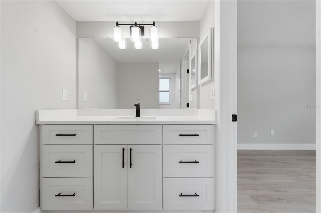 9278 78th Place Seminole, FL 33777 - Photo 16 of 52