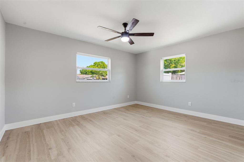 9278 78th Place Seminole, FL 33777 - Photo 19 of 52