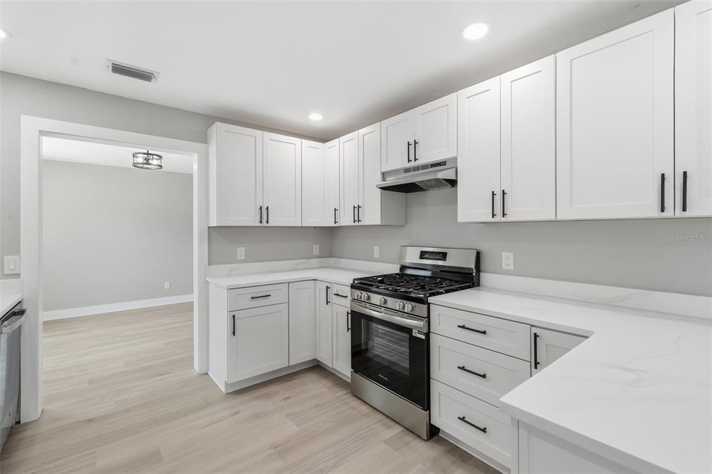 9278 78th Place Seminole, FL 33777 - Photo 28 of 52