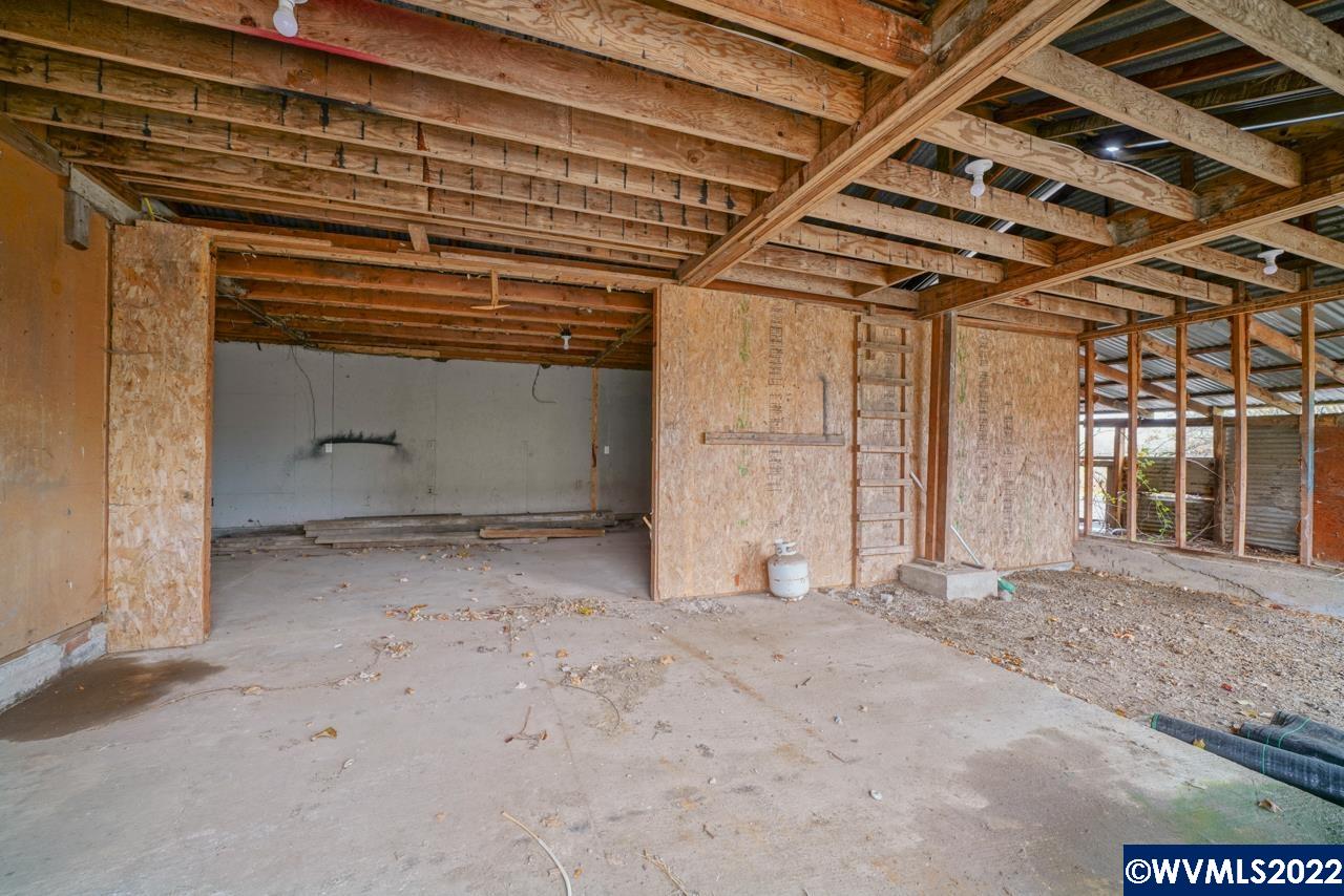 41732 Stayton Scio Road Southeast Stayton, OR 97383 - Photo 8 of 34 Gallery Image 8