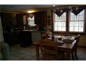 27 R Juniper Road Derry, NH 03038 - Photo 5 of 6