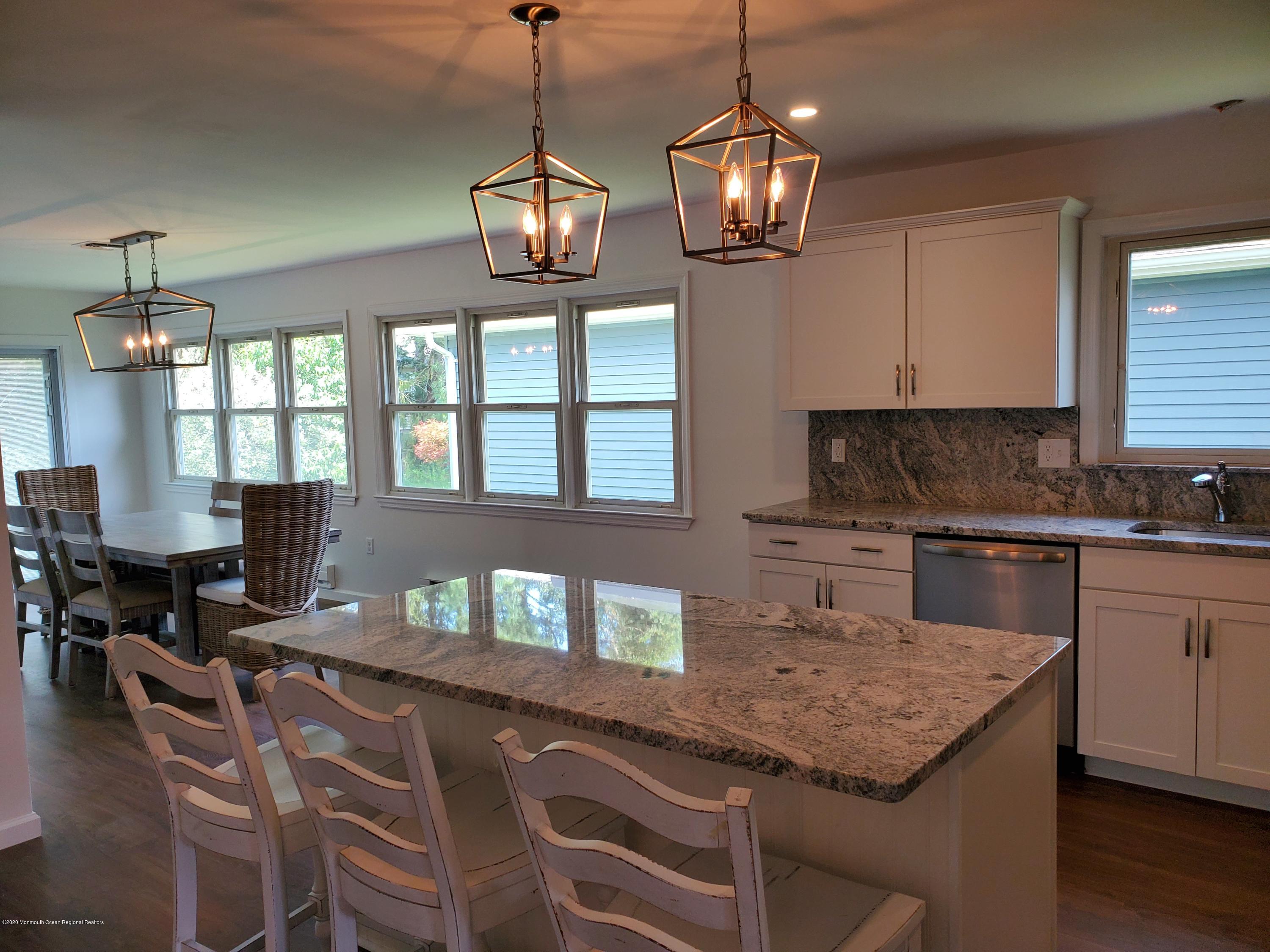 46 Meadowbrook Road Brick, NJ 08723 - Photo 6 of 19 Granite backsplash