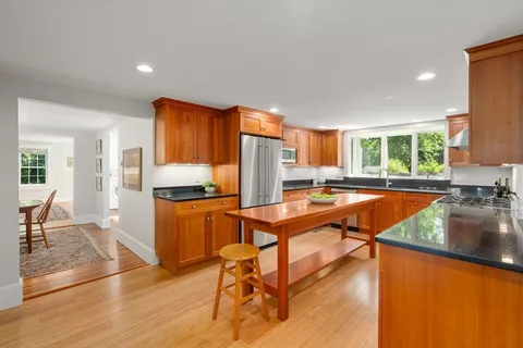 $1,699,000 | 8 Avon Road, Wellesley, MA 02482