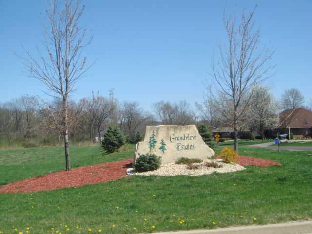 Lot 13 Grandview Court Pekin, IL 61554 - Photo 4 of 15