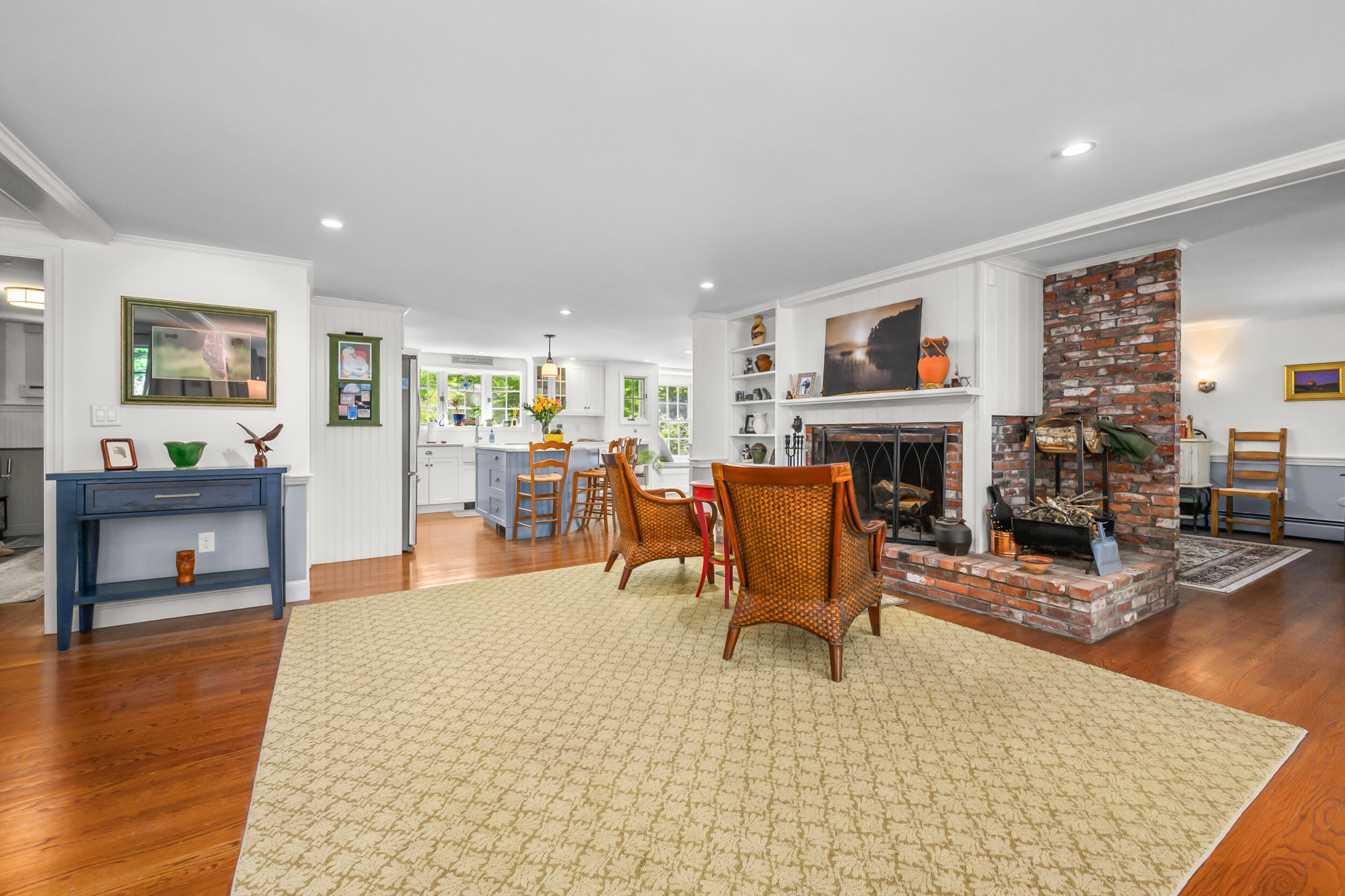 27 Two Ponds Road Falmouth, MA 02540 - Photo 8 of 43 LR to K