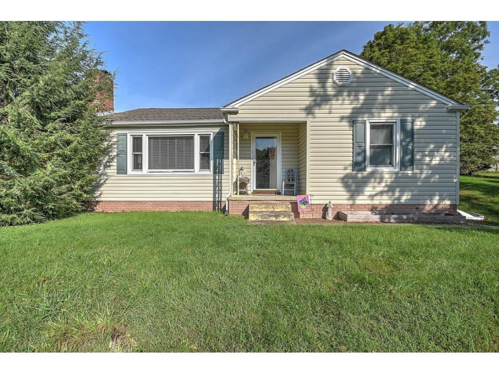 304 Cedar Valley Road Bristol, TN 37620 - Photo 1 of 36 Photo 1
