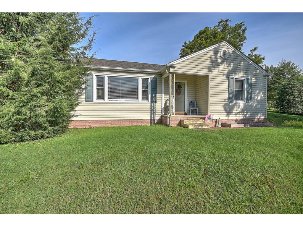 304 Cedar Valley Road Bristol, TN 37620 - Photo 2 of 36 Photo 2