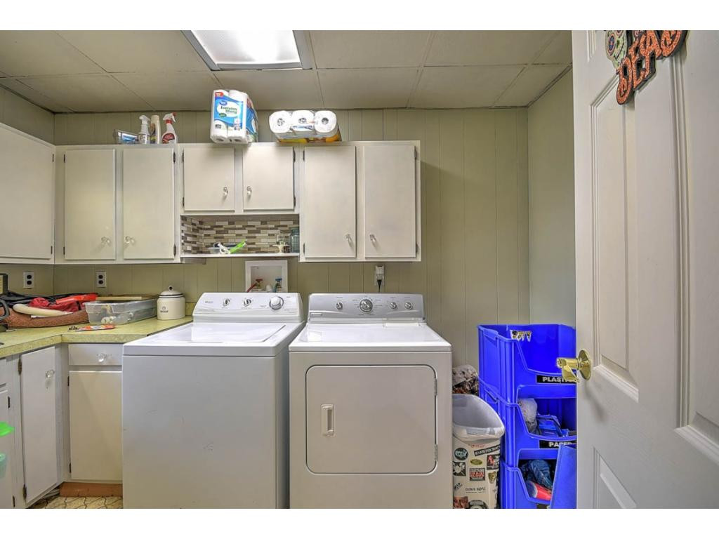 304 Cedar Valley Road Bristol, TN 37620 - Photo 23 of 36 Photo 23