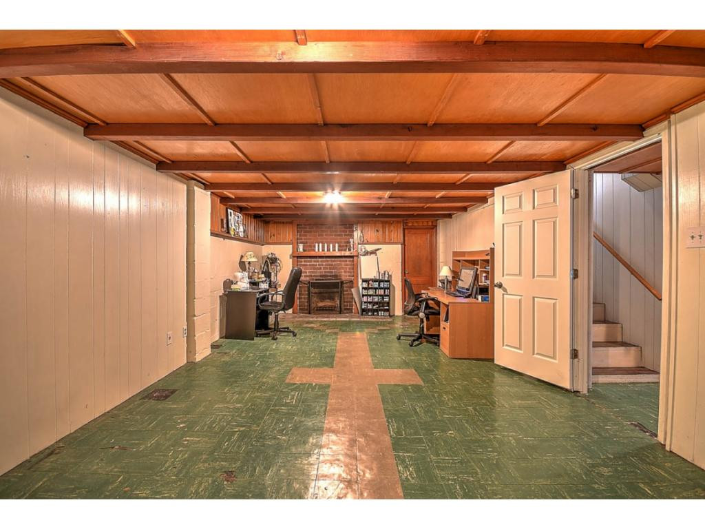 304 Cedar Valley Road Bristol, TN 37620 - Photo 24 of 36 Photo 24