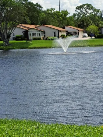 $180,000 | 6531 Southeast Federal Highway, Unit E202, Stuart, FL 34997