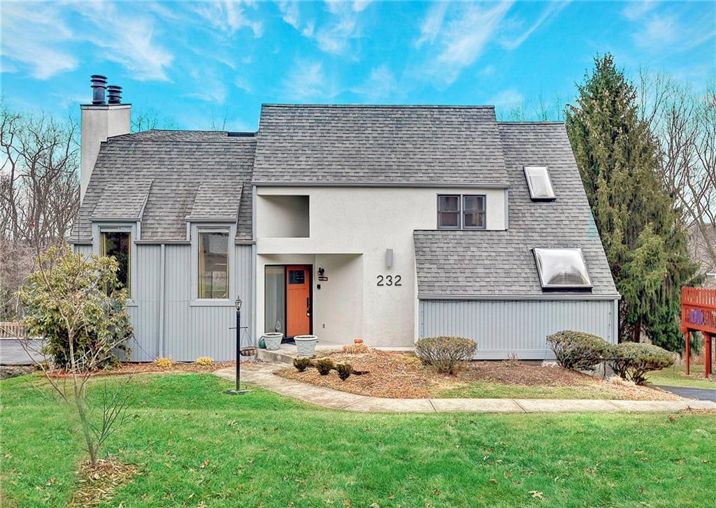 232 Sunridge Road Pittsburgh, PA 15238 - Photo 1 of 25 Gallery Image 1