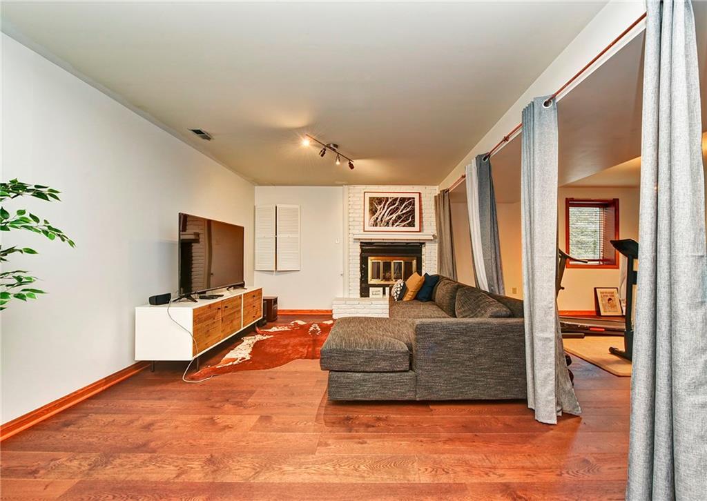 232 Sunridge Road Pittsburgh, PA 15238 - Photo 23 of 25 Gallery Image 23